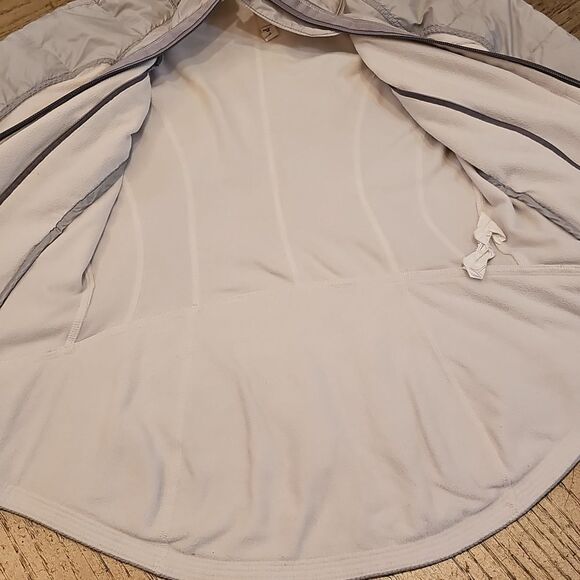 Lululemon Size 6 Fleec3 Quilted Zip Up Jacket - Picture 6 of 12